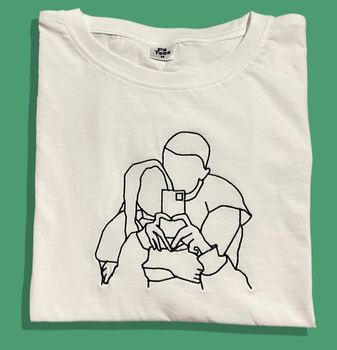 T-shirts Brodés Personnalisés – Cadeau d’Amour