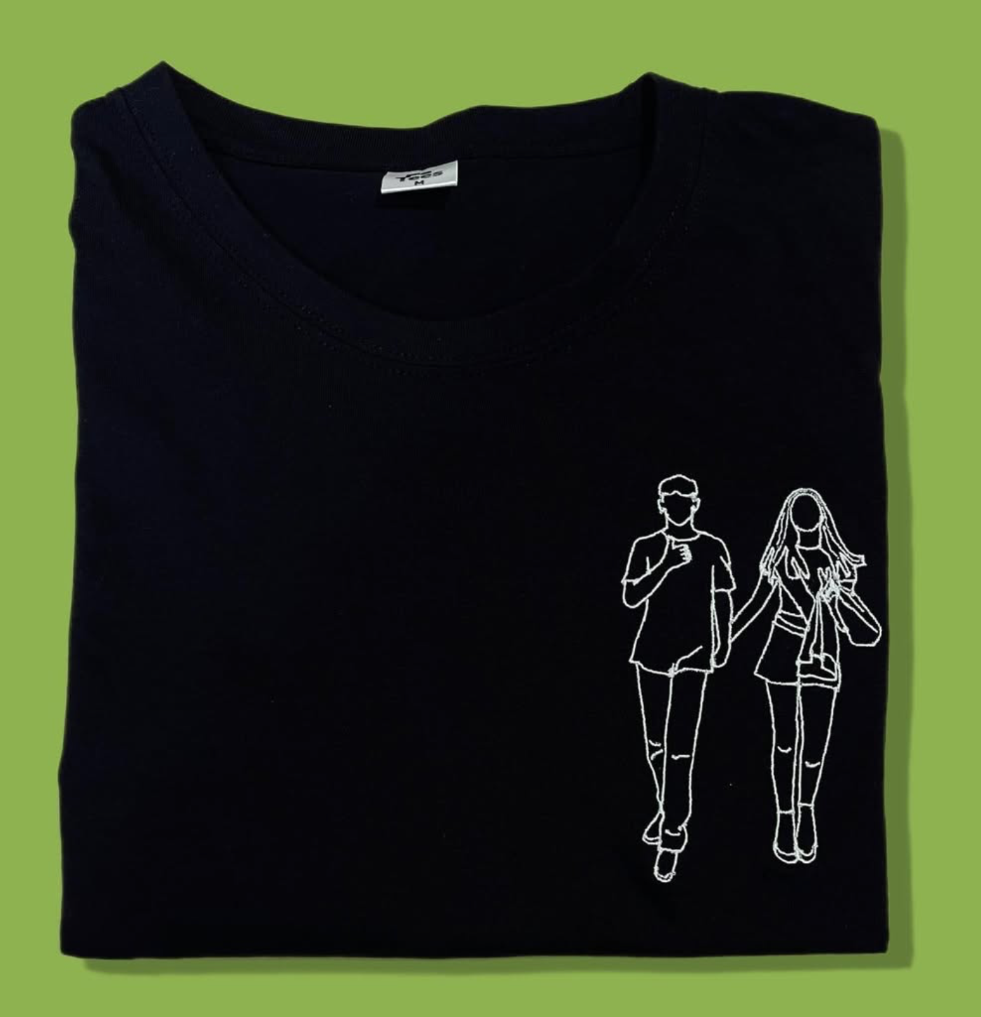 T-shirts Brodés Personnalisés – Cadeau d’Amour
