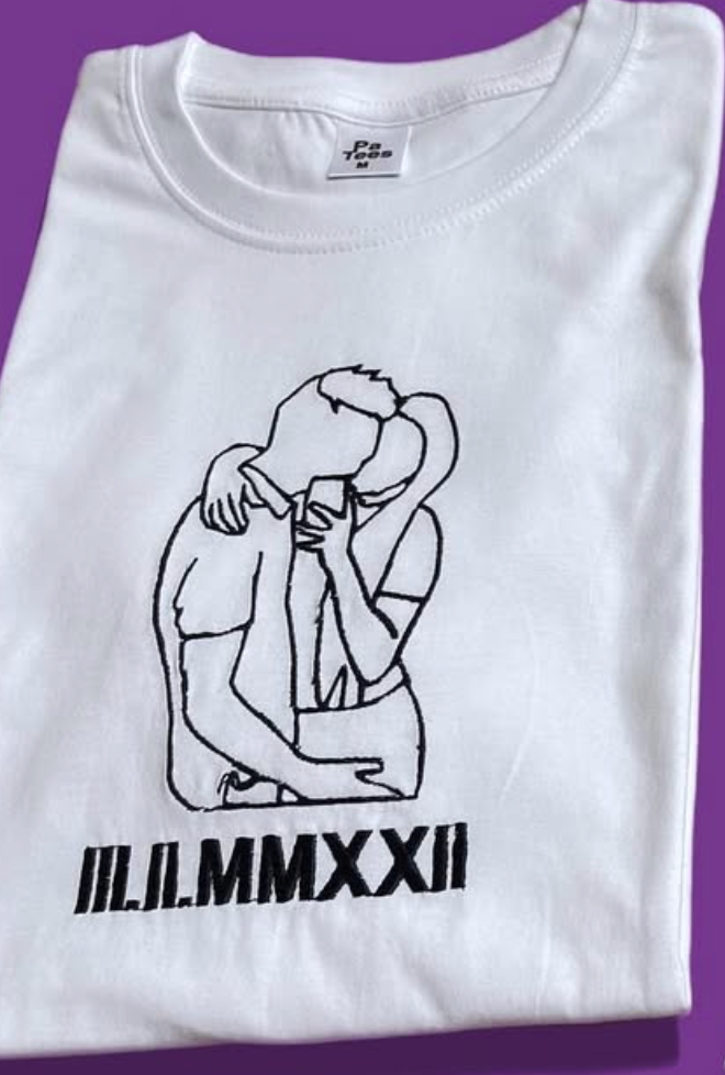 T-shirts Brodés Personnalisés – Cadeau d’Amour